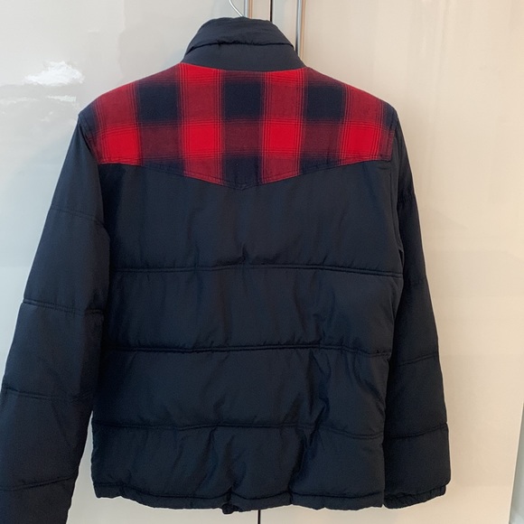 Hollister Navy Fleece Puffer Jacket size M - Picture 6 of 17